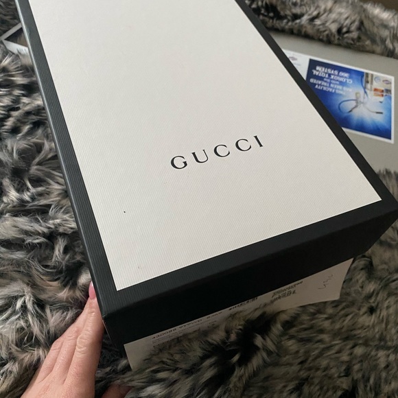Men’s Gucci shoes main image 5
